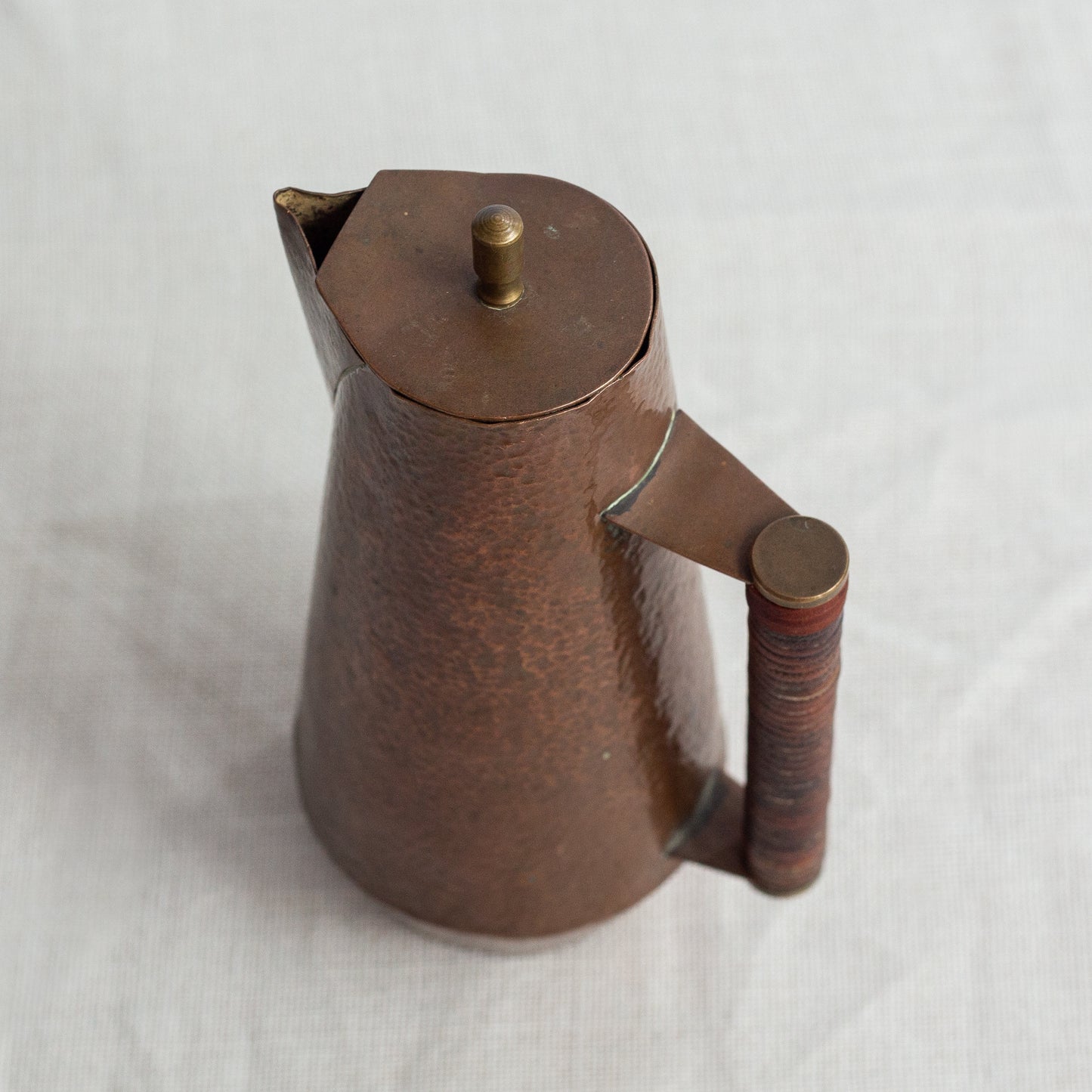 Unique Arts and Crafts copper lidded pitcher, England. Early 20th Century.