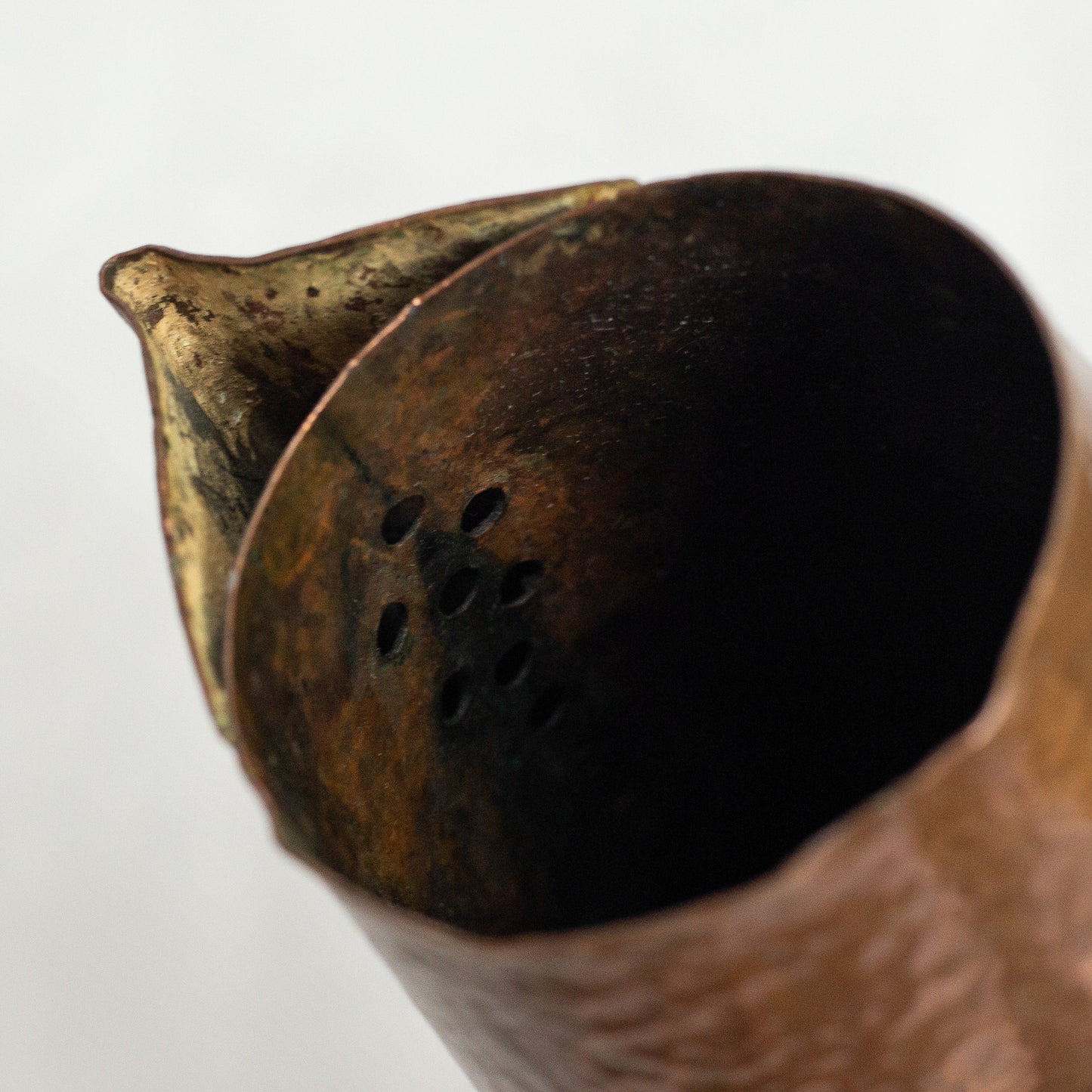 Unique Arts and Crafts copper lidded pitcher, England. Early 20th Century.