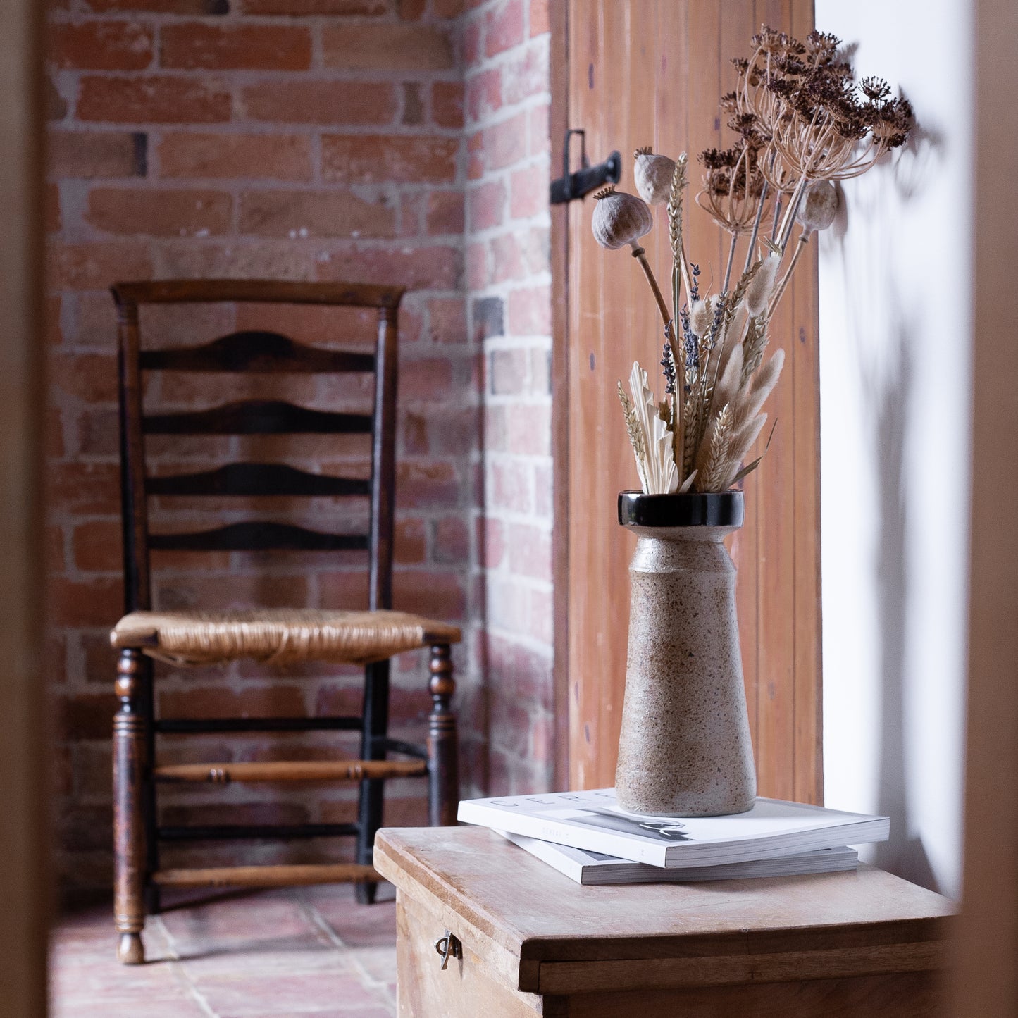 Vase, David Leach, England. 1960s.