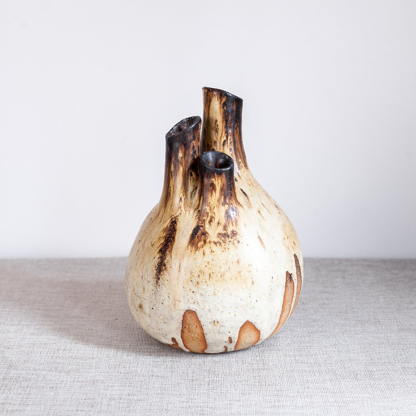 Triple-necked vase, England. 1960’s.