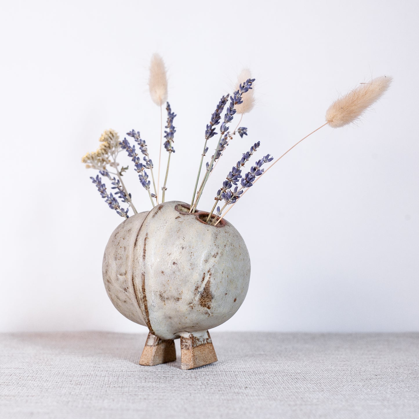 Seed pod vase, England. 1970’s.