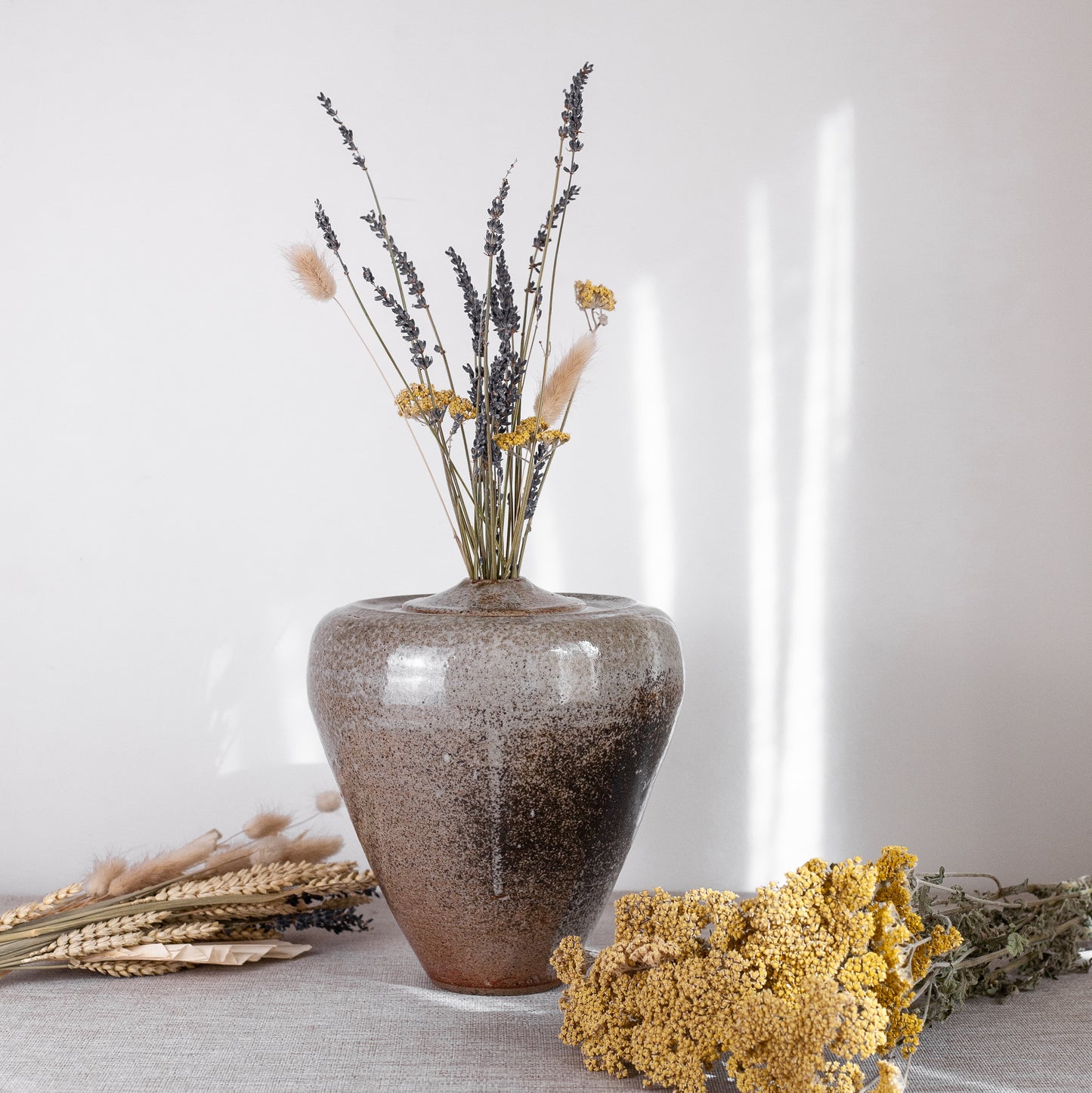 Large Shouldered vase, Richard Brooks, 1950s. Australia.