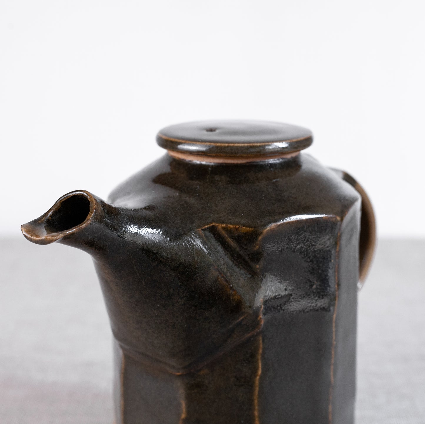 Coffee/tea pot, Adrian Abberley, England. 1970’s.