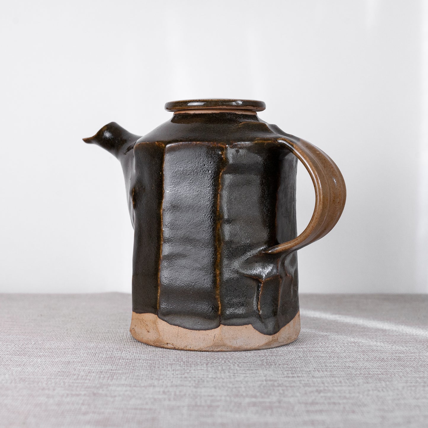 Coffee/tea pot, Adrian Abberley, England. 1970’s.
