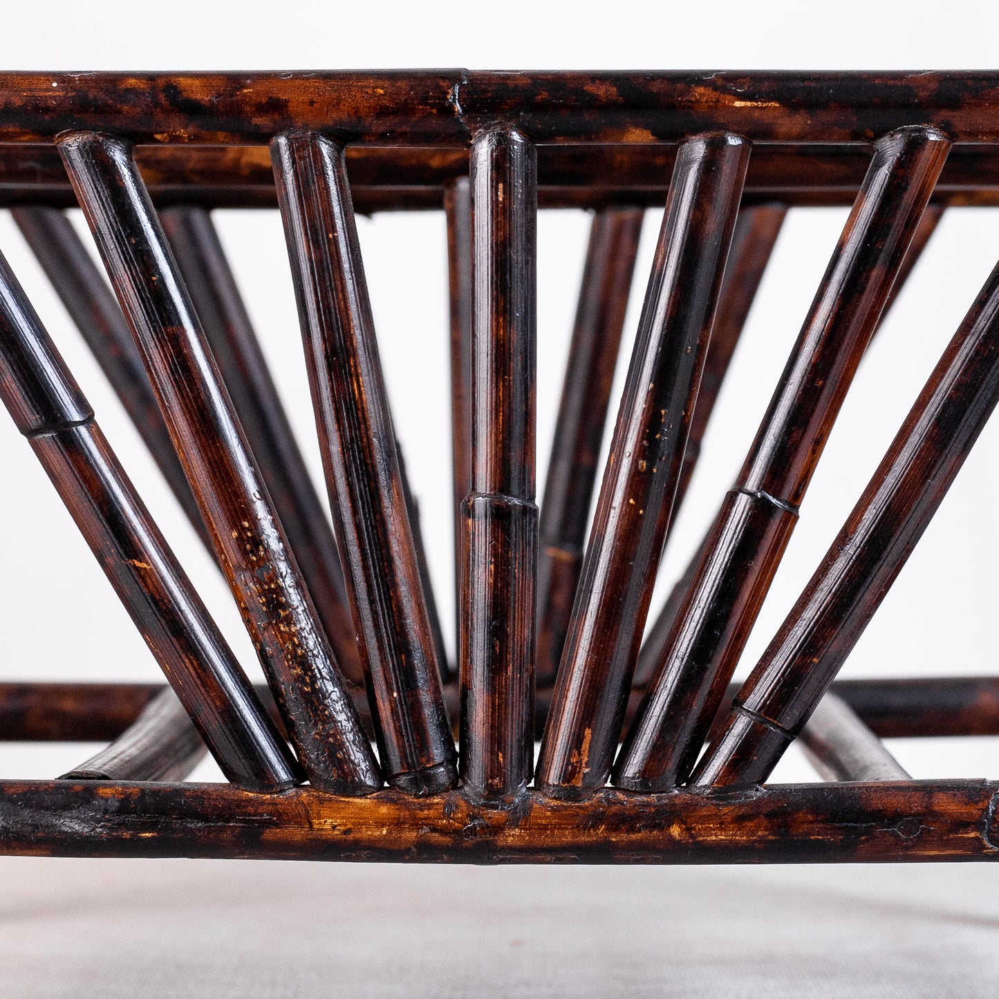 Magazine rack, England. Late 19th Century.