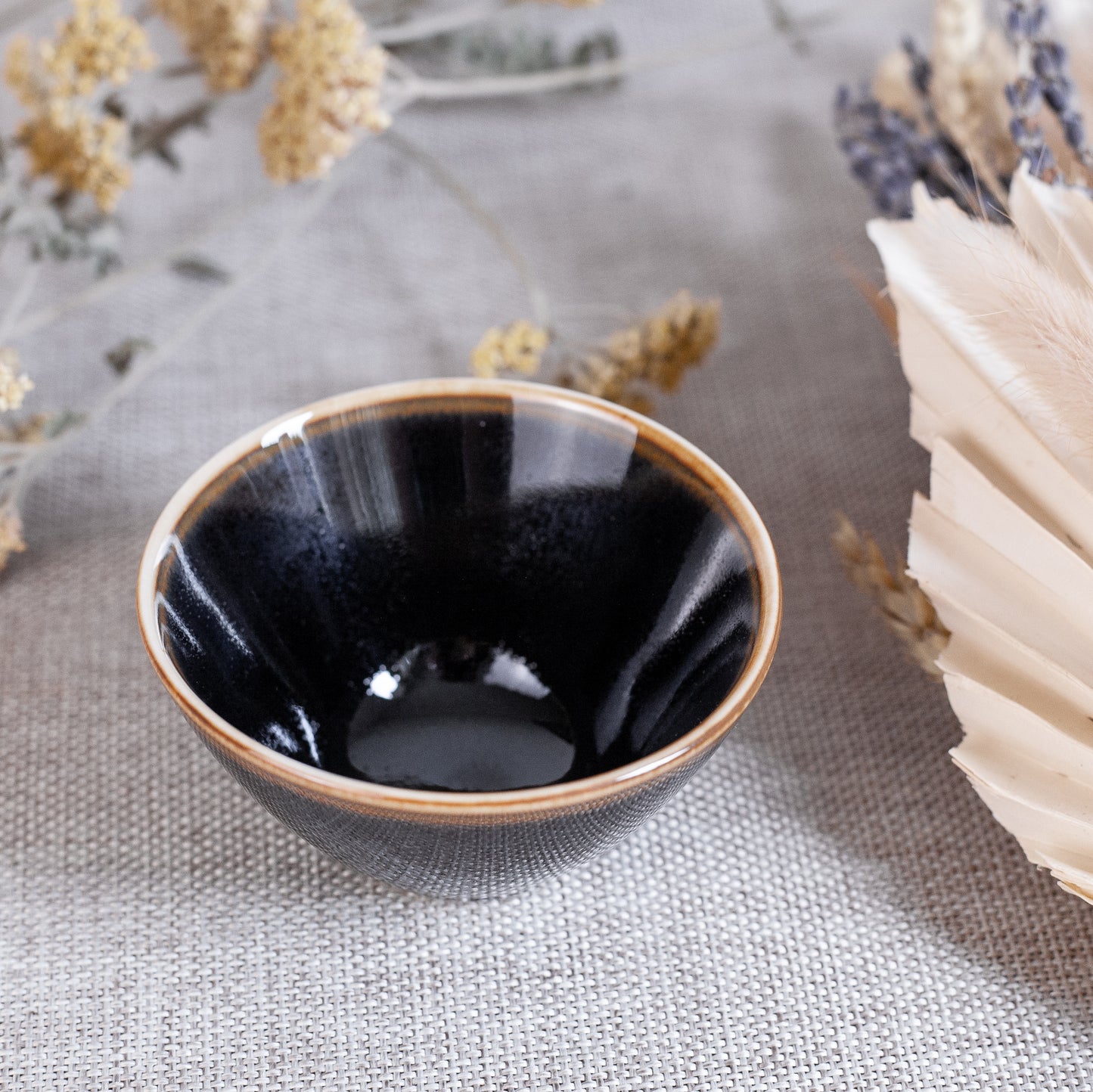 Small tea bowl, Carl-Harry Stålhane, Rörstrand, Sweden. 1960’s.