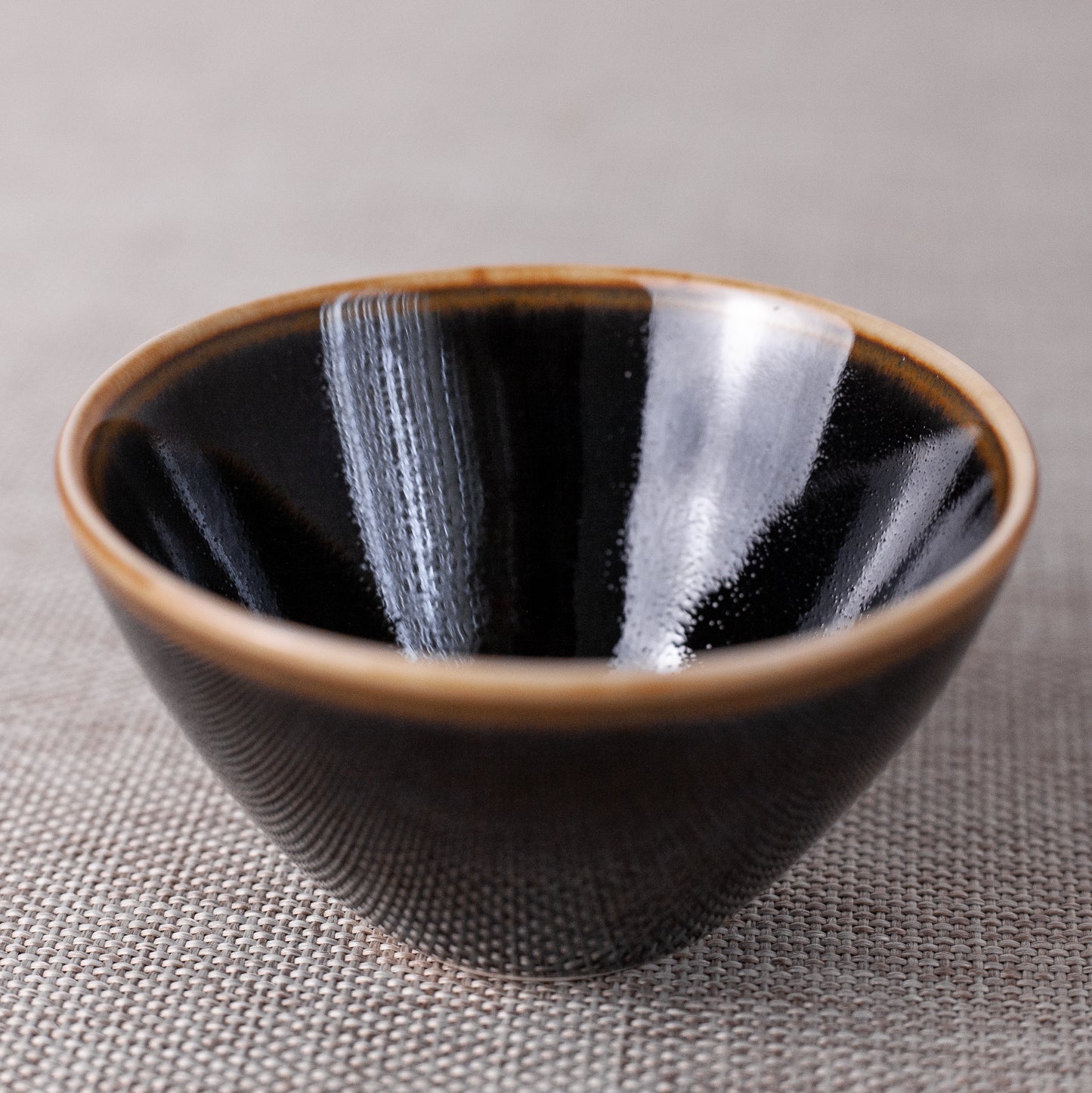 Small tea bowl, Carl-Harry Stålhane, Rörstrand, Sweden. 1960’s.