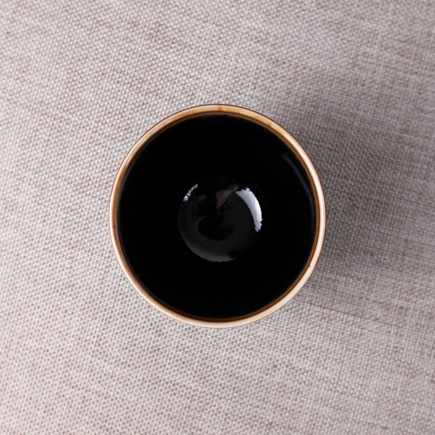 Small tea bowl, Carl-Harry Stålhane, Rörstrand, Sweden. 1960’s.