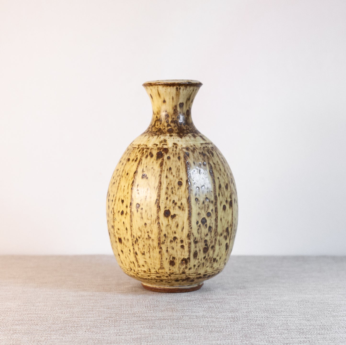 Exceptional studio vase, England. Mid-20th Century.