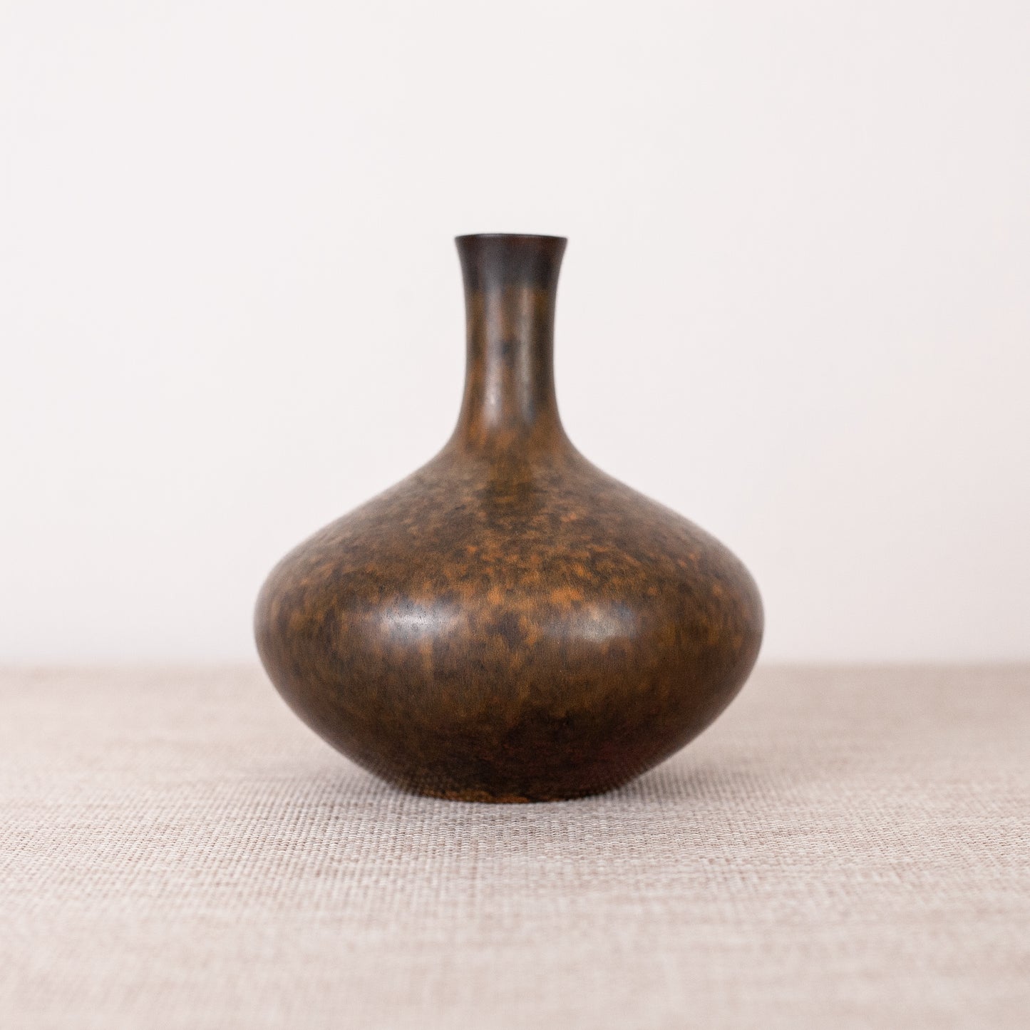 'SYM’ vase, Carl-Harry Stålhane, Rörstrand, Sweden. 1950s.