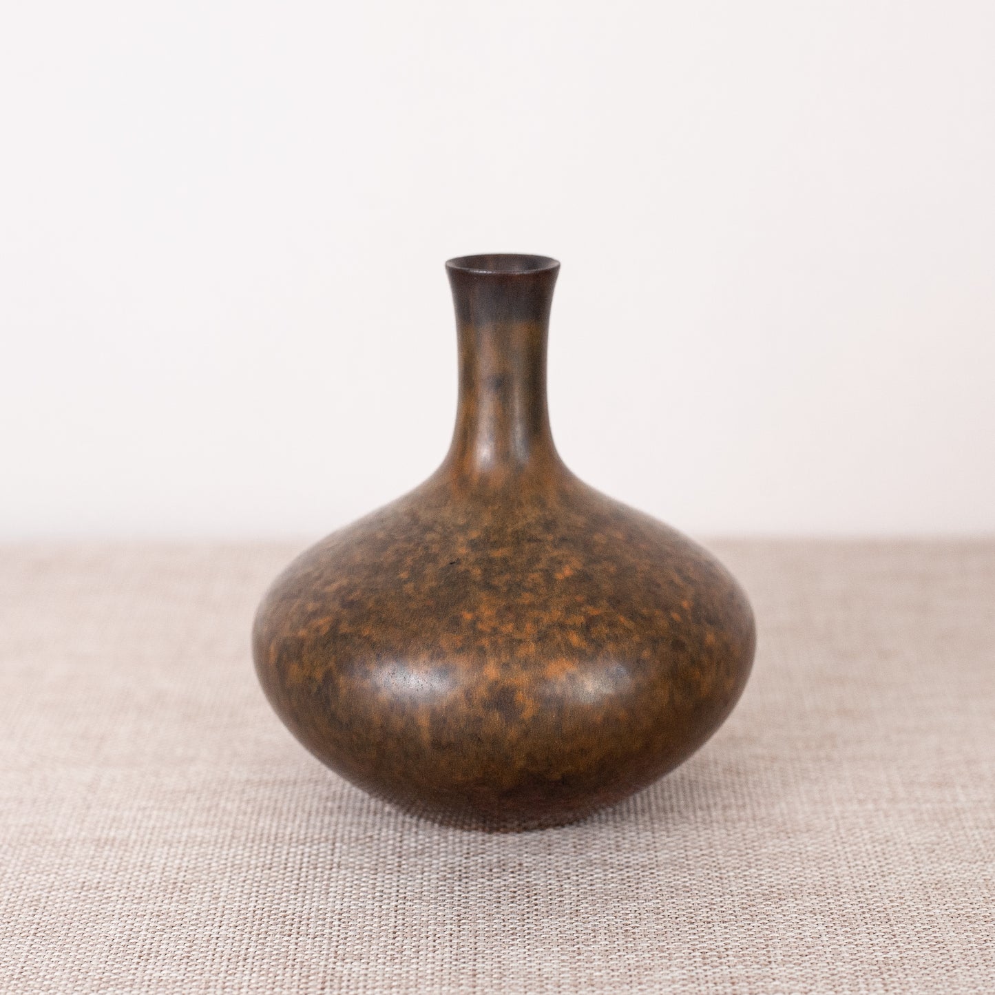 'SYM’ vase, Carl-Harry Stålhane, Rörstrand, Sweden. 1950s.