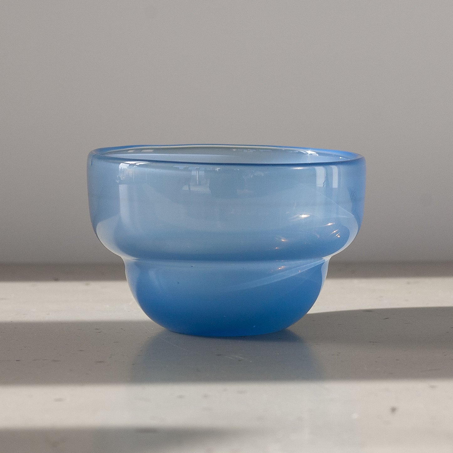 Bowl, Gunnar Cyrén, Orrefors, Sweden. 1960s.