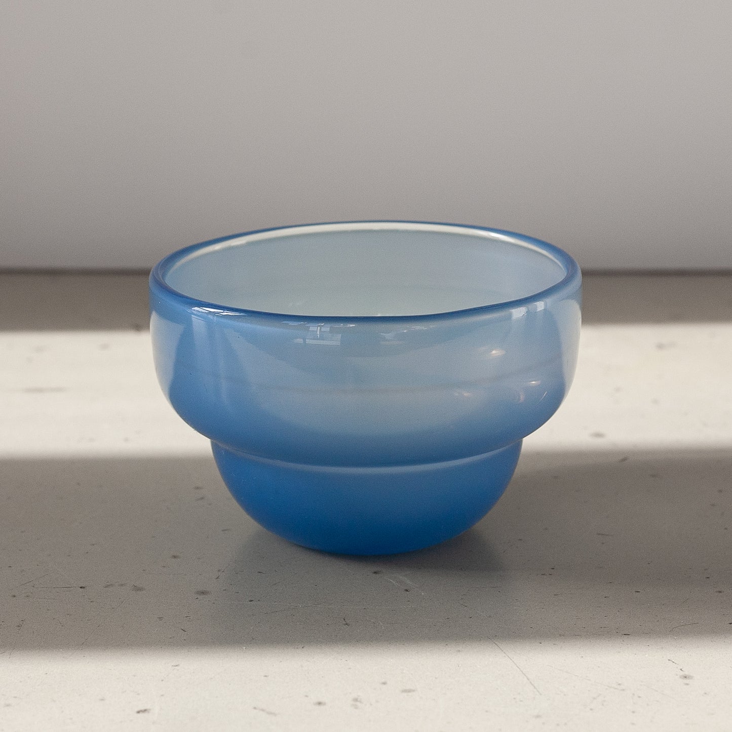 Bowl, Gunnar Cyrén, Orrefors, Sweden. 1960s.
