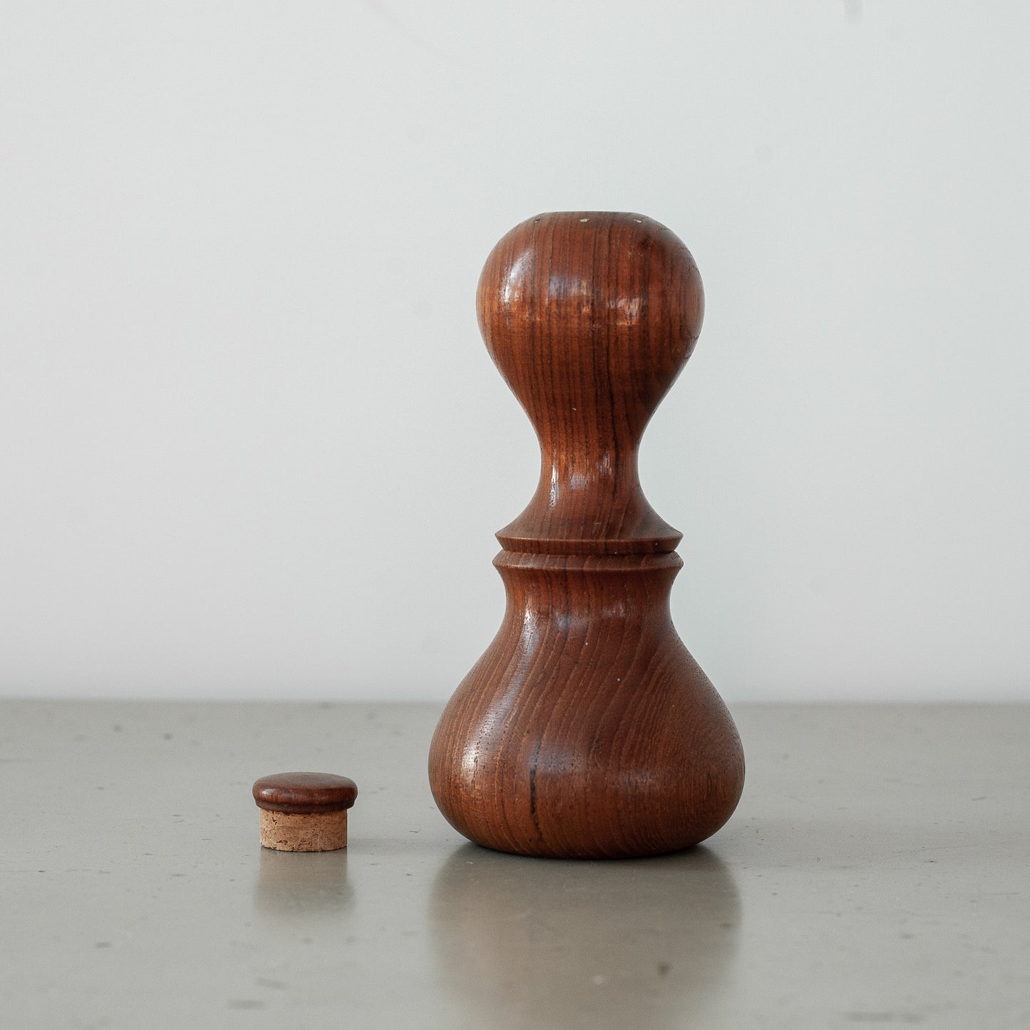 ‘Curved Hourglass’ salt and pepper mill, Jens Quistgaard, Dansk Designs, Denmark. 1960’s.