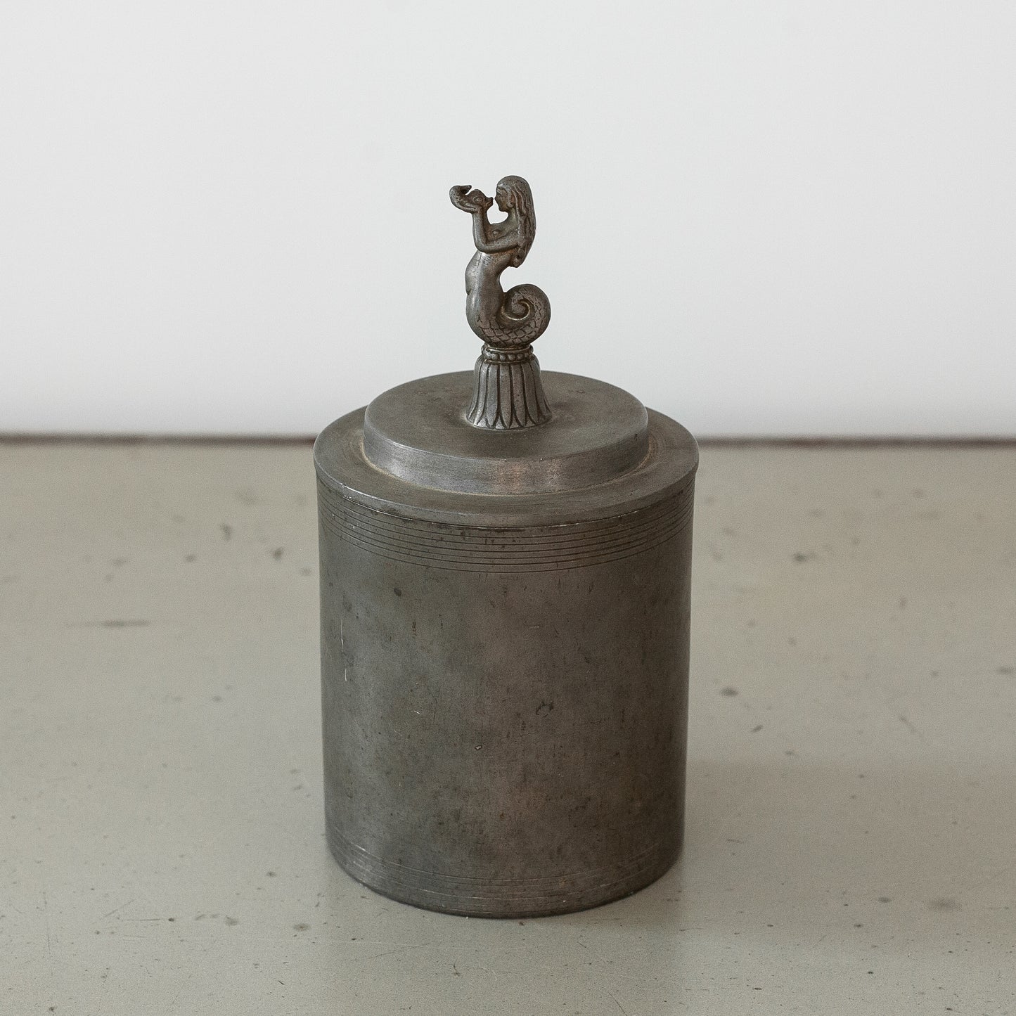 Tobacco caddy attributed to Sylvia Stave, CG Hallberg, Sweden. 1930’s.
