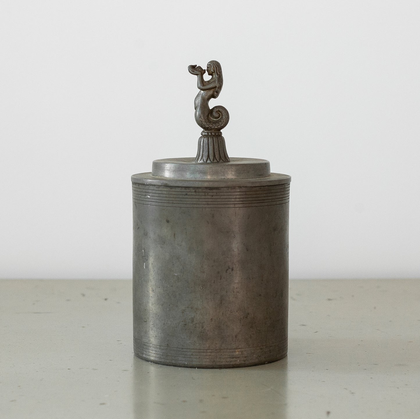 Tobacco caddy attributed to Sylvia Stave, CG Hallberg, Sweden. 1930’s.