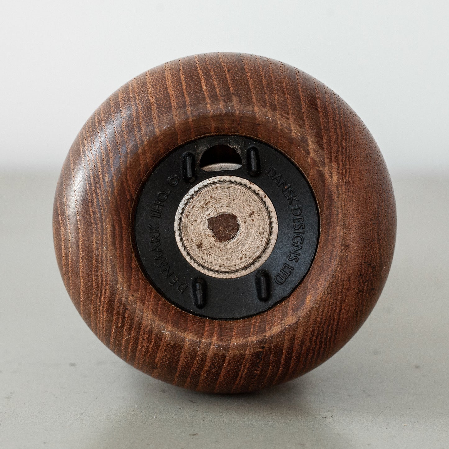 ‘Curved Hourglass’ salt and pepper mill, Jens Quistgaard, Dansk Designs, Denmark. 1960’s.
