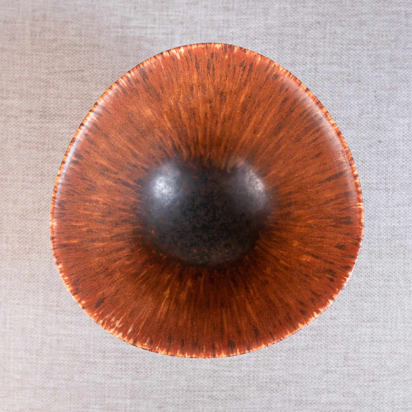 Bowl, Carl-Harry Stålhane, Rörstrand, Sweden. 1950s.