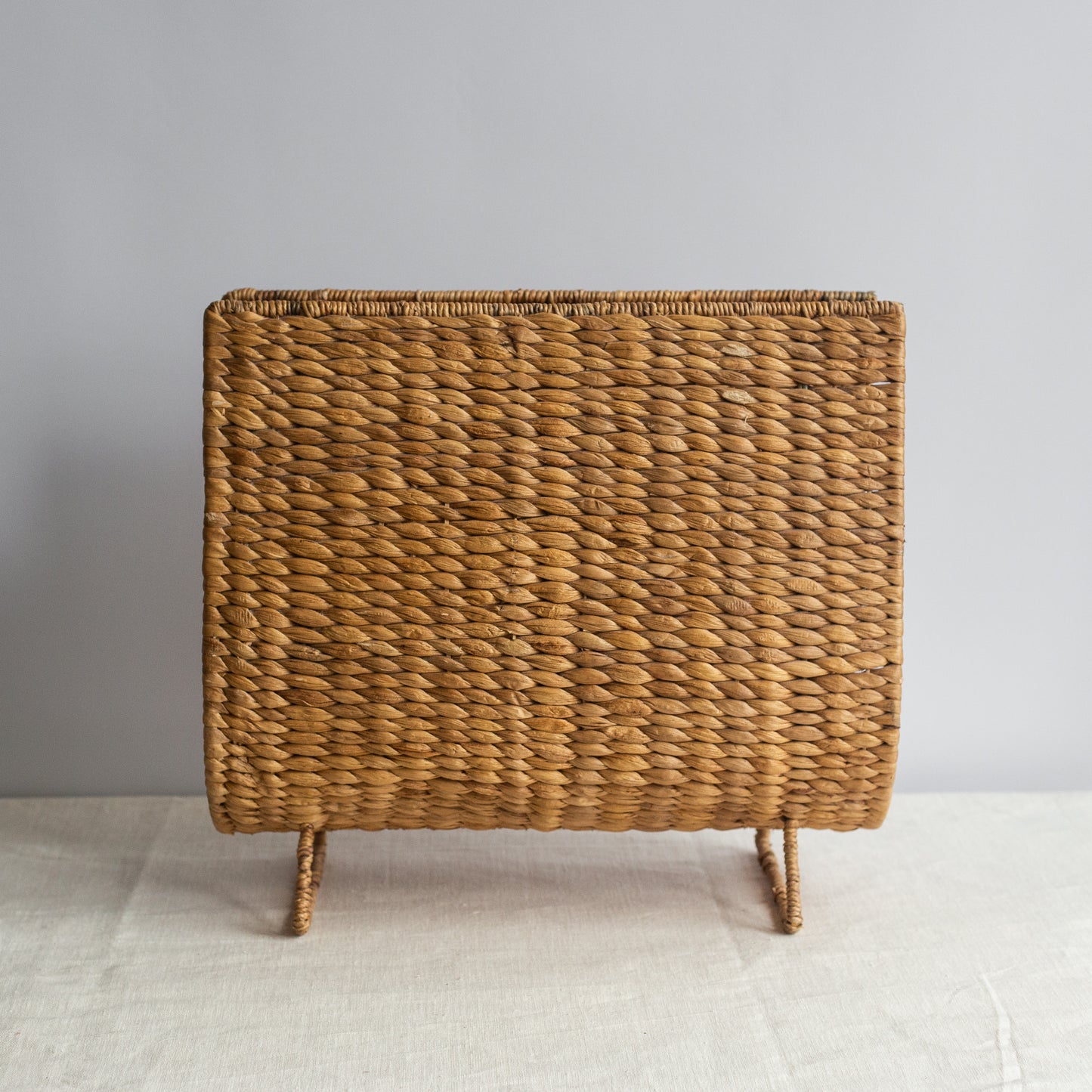 Wicker magazine rack, France, 1980’s.