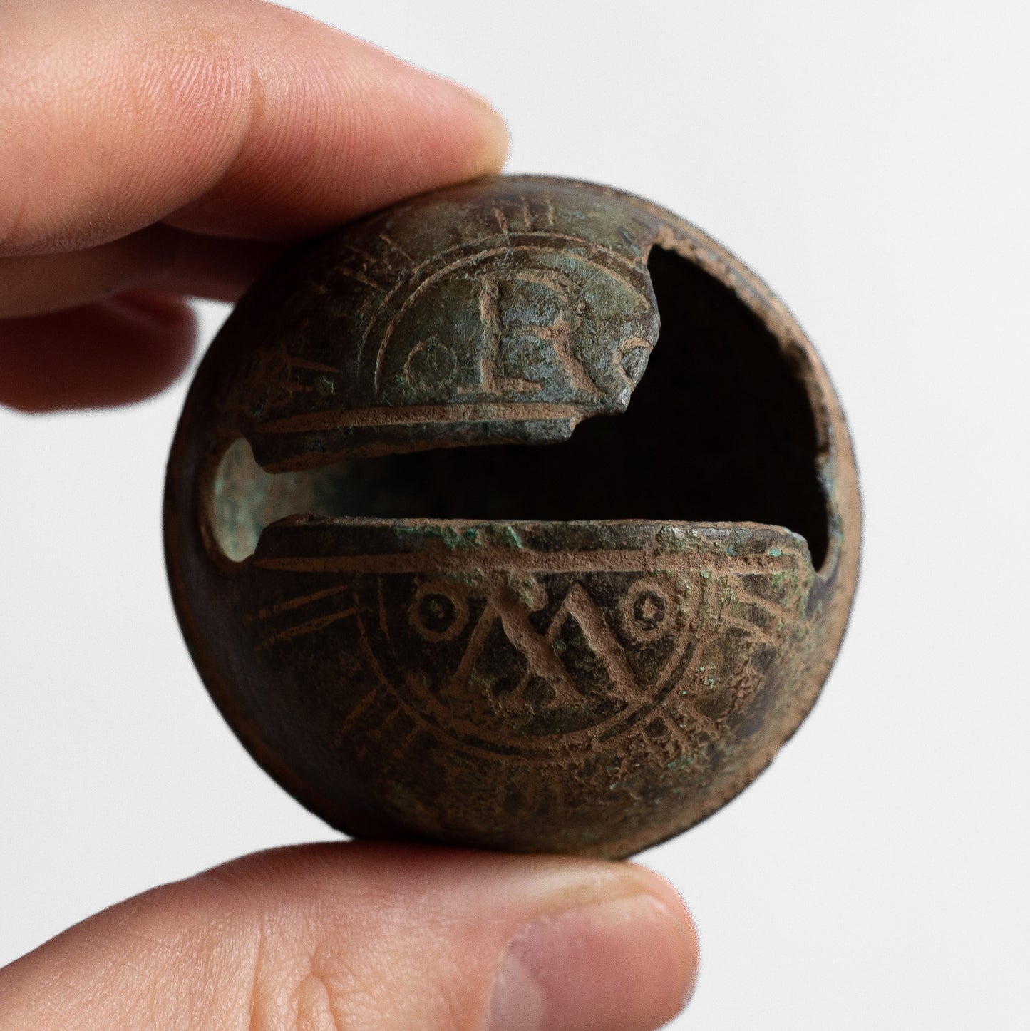 Crotal Bell, Robert Wells foundry, Aldbourne, Wiltshire, England. Late 18th century.