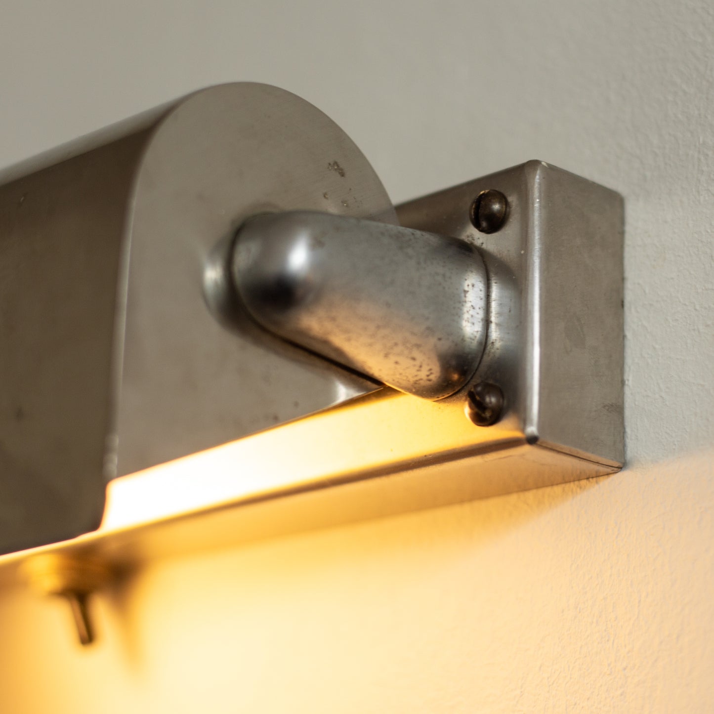 Modernist adjustable wall light, Lyfa, Denmark. 1950s.