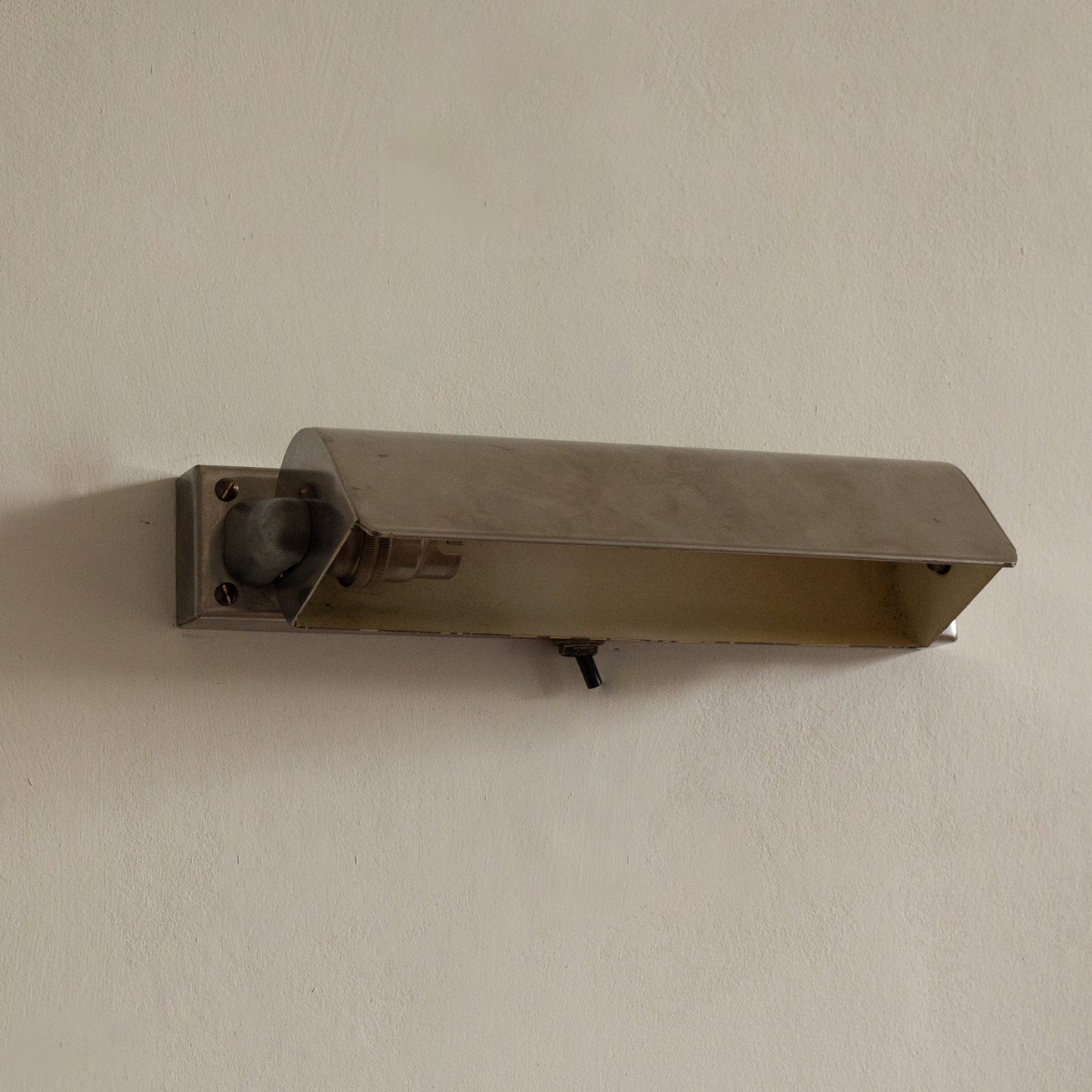 Modernist adjustable wall light, Lyfa, Denmark. 1950s.