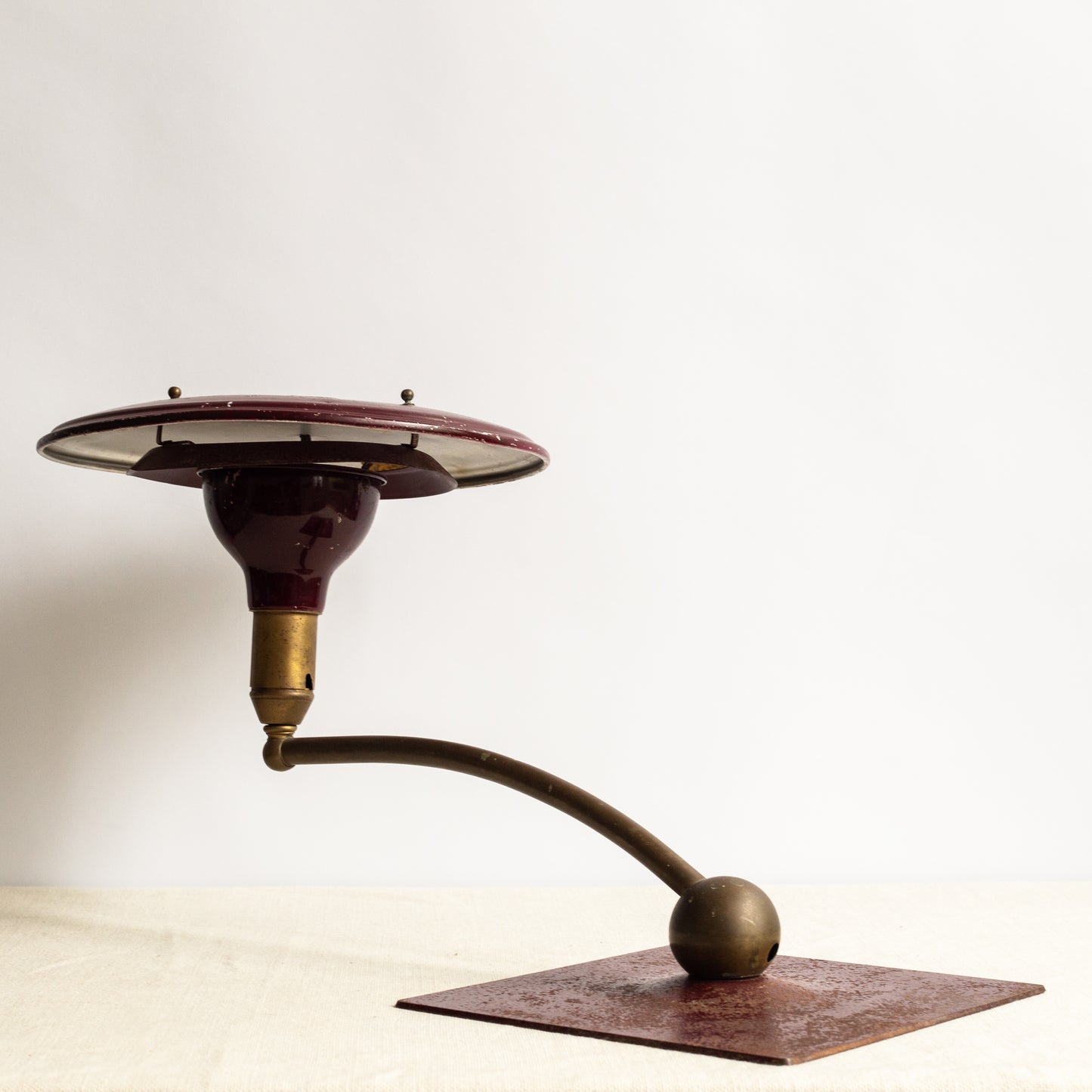 Early 'Sight Light' Table Lamp, M.G. Wheeler Co. USA. 1950s.