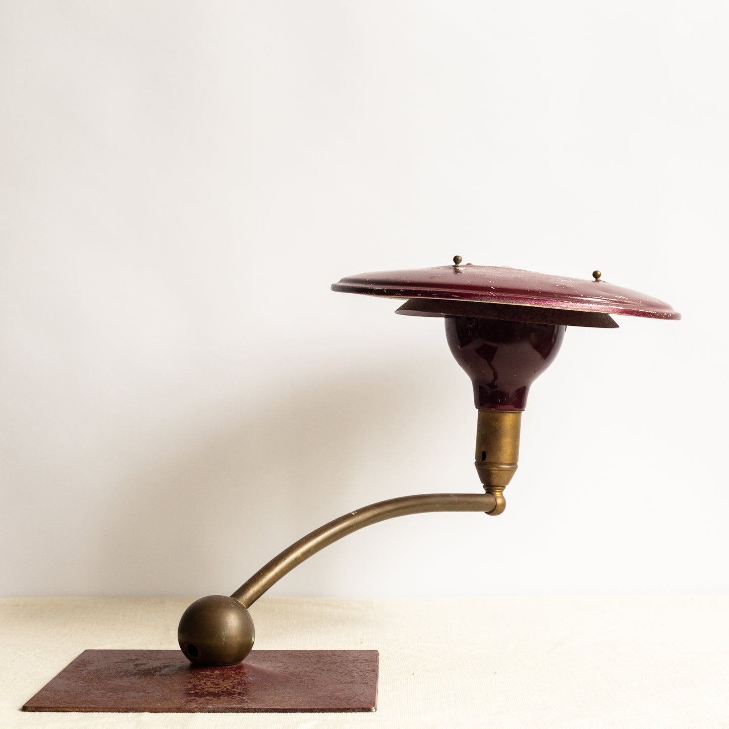 Early 'Sight Light' Table Lamp, M.G. Wheeler Co. USA. 1950s.