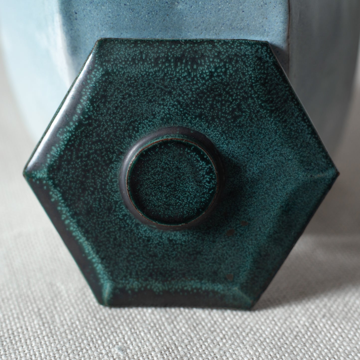 Studio Pottery Lidded Barrelled Vase, Robert Garnett Heal, England. Mid-20th century.