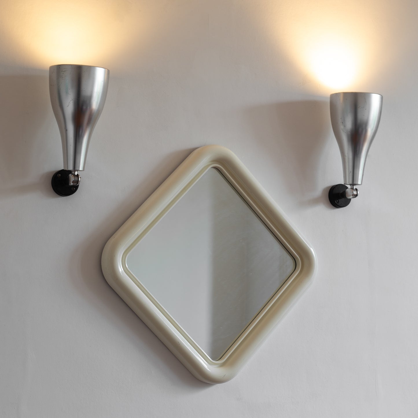 Pair of Modernist Adjustable Wall Spotlights, England. 1960’s.