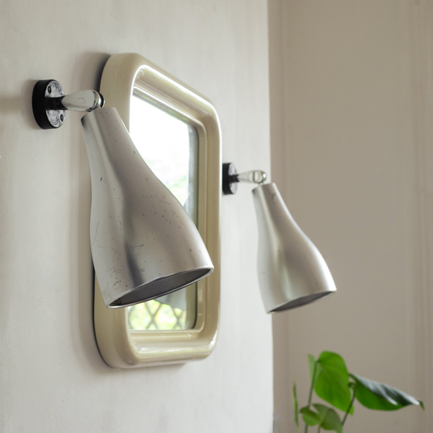 Pair of Modernist Adjustable Wall Spotlights, England. 1960’s.