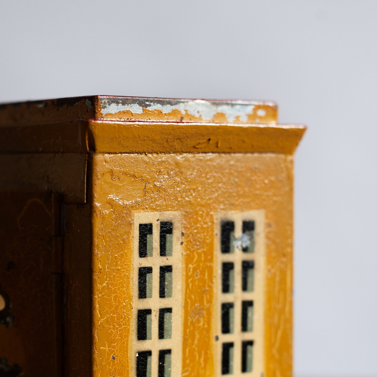 Rare Tin Luggage Check-in Illuminating Model, Kibri, Germany. Early 1930s.
