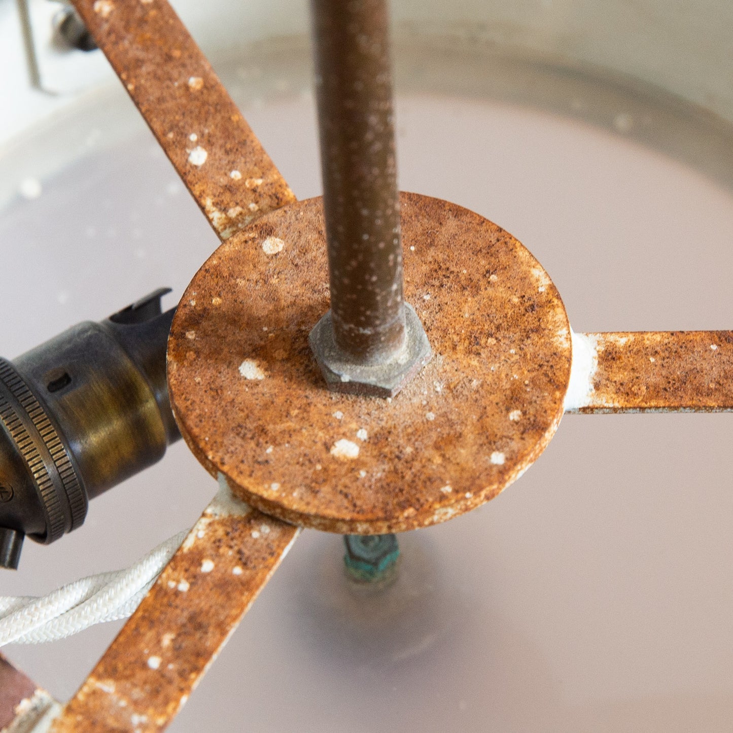 Small Atomic Era Ceiling Lamp, England. 1960s.