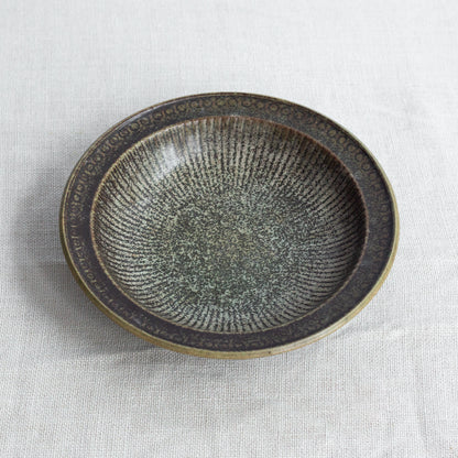 'Collier' bowl, Gunnar Nylund, Rörstrand, Sweden. 1960's.