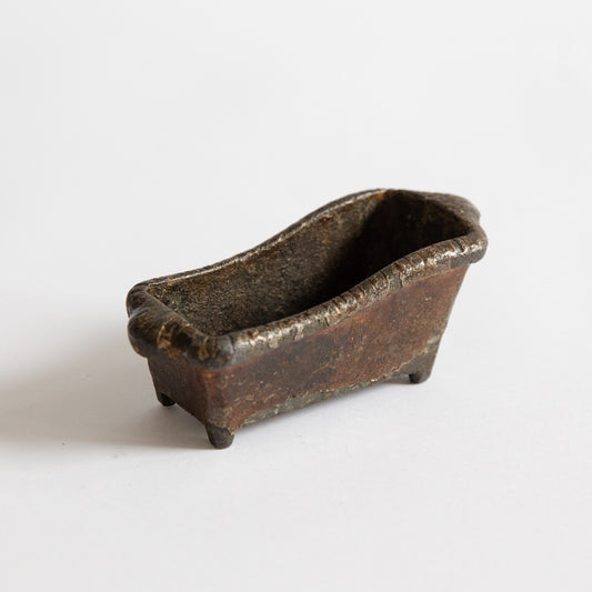 Cold Painted Bronze Model of a Bath Tub, Belgium. Late 19th century.