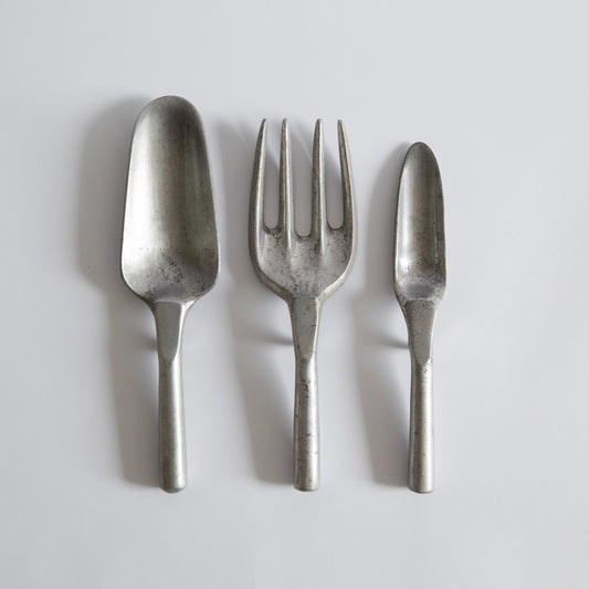 Very Rare Set of 'Featherlite' Aluminium Gardening Tools, Markle, USA. Circa 1946.