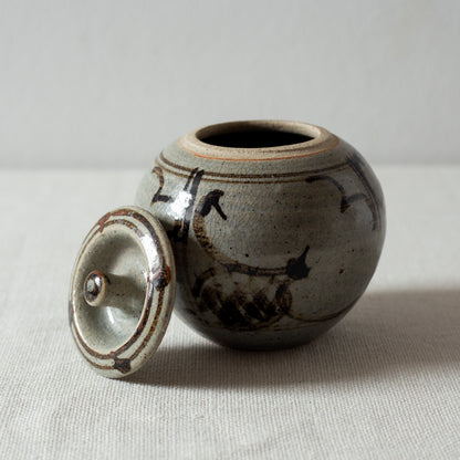 Lidded Jar, in the style of Michael Cardew, England. 1960s.