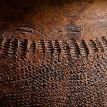 Large Native American Cooking Pot. Late 19th century.