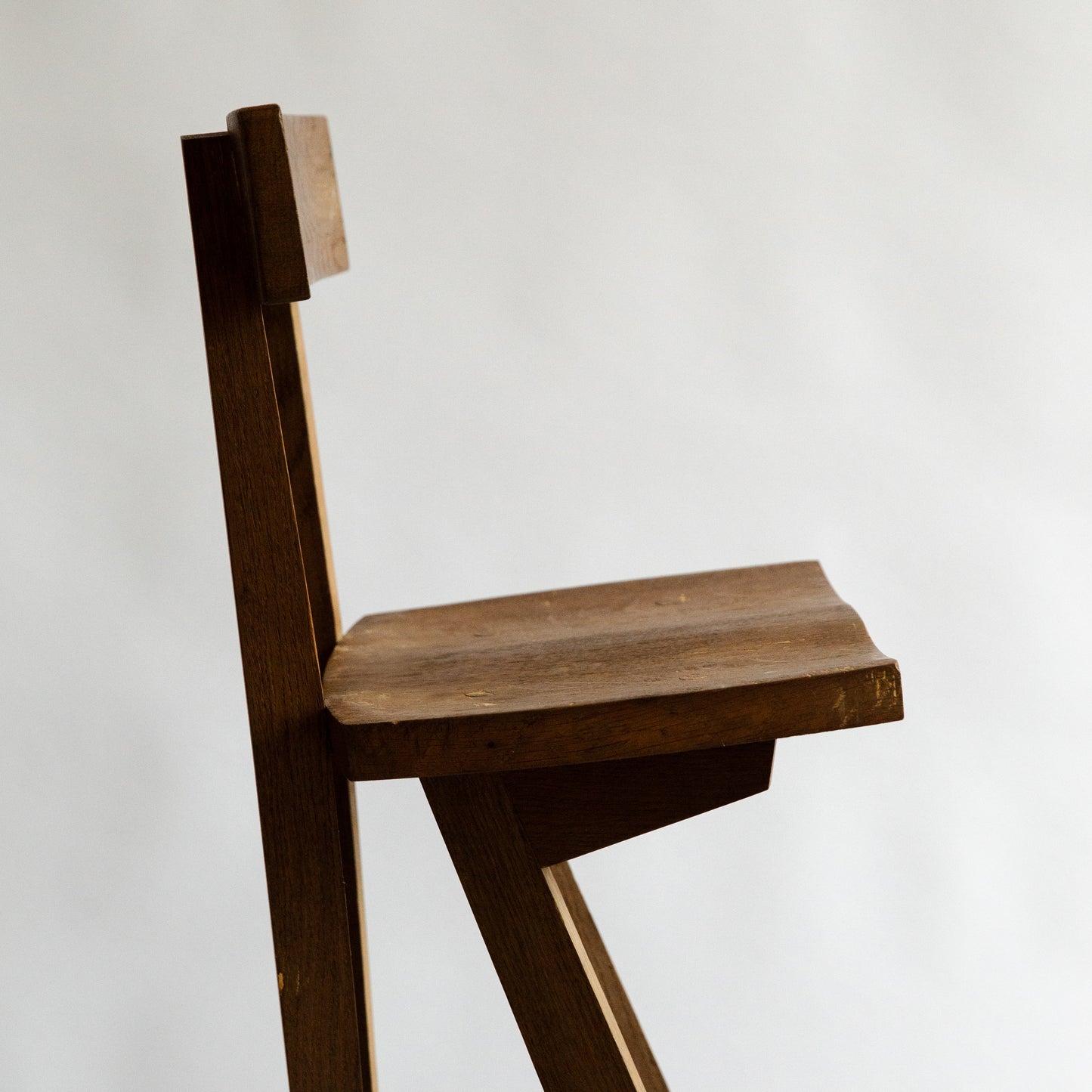 Unique Oak Stool, Richard La Trobe-Bateman, England. 1990s.