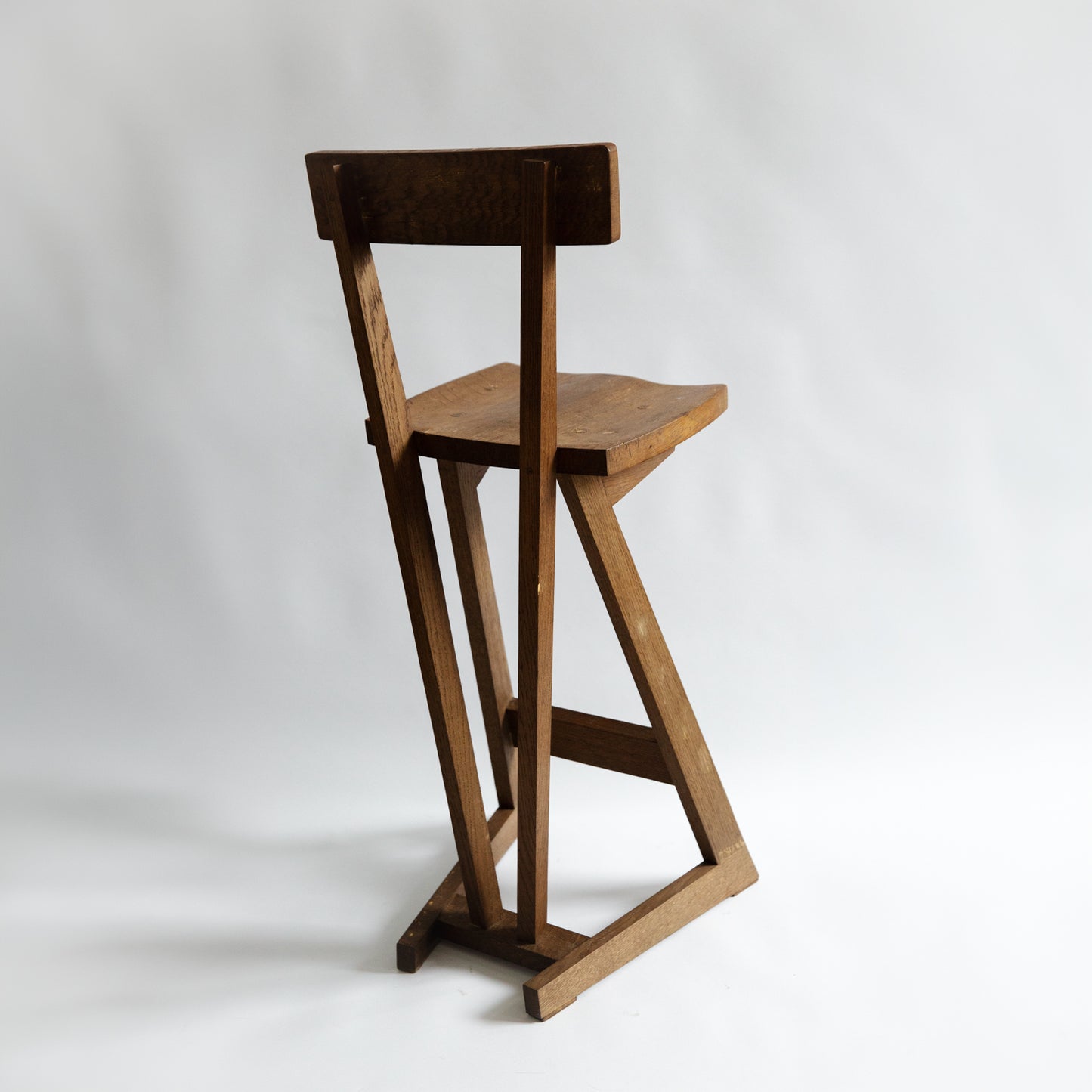 Unique Oak Stool, Richard La Trobe-Bateman, England. 1990s.