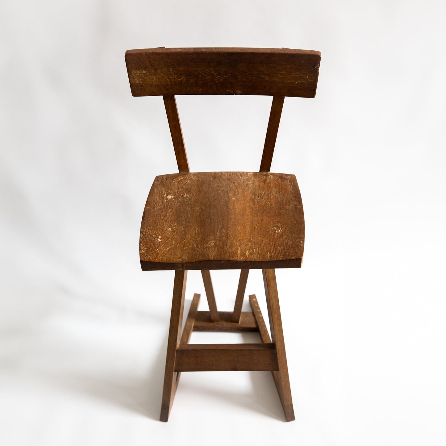 Unique Oak Stool, Richard La Trobe-Bateman, England. 1990s.