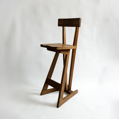 Unique Oak Stool, Richard La Trobe-Bateman, England. 1990s.