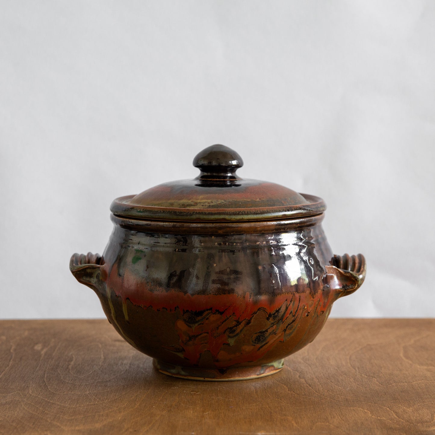 Large Casserole Dish, Mireille & Noël Dailler, Blanot, France. 1970s.