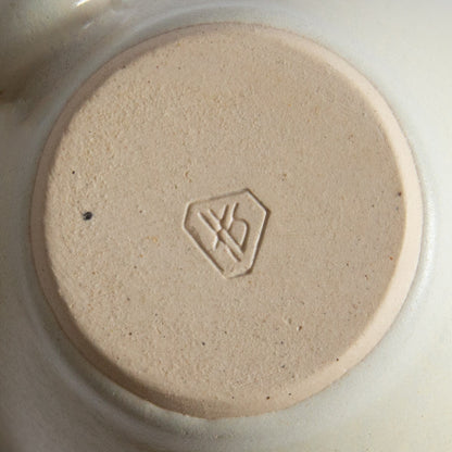 'Tango' Stoneware Mug in Off-White, Jaroslav Hrustalenko, England. 2000s.