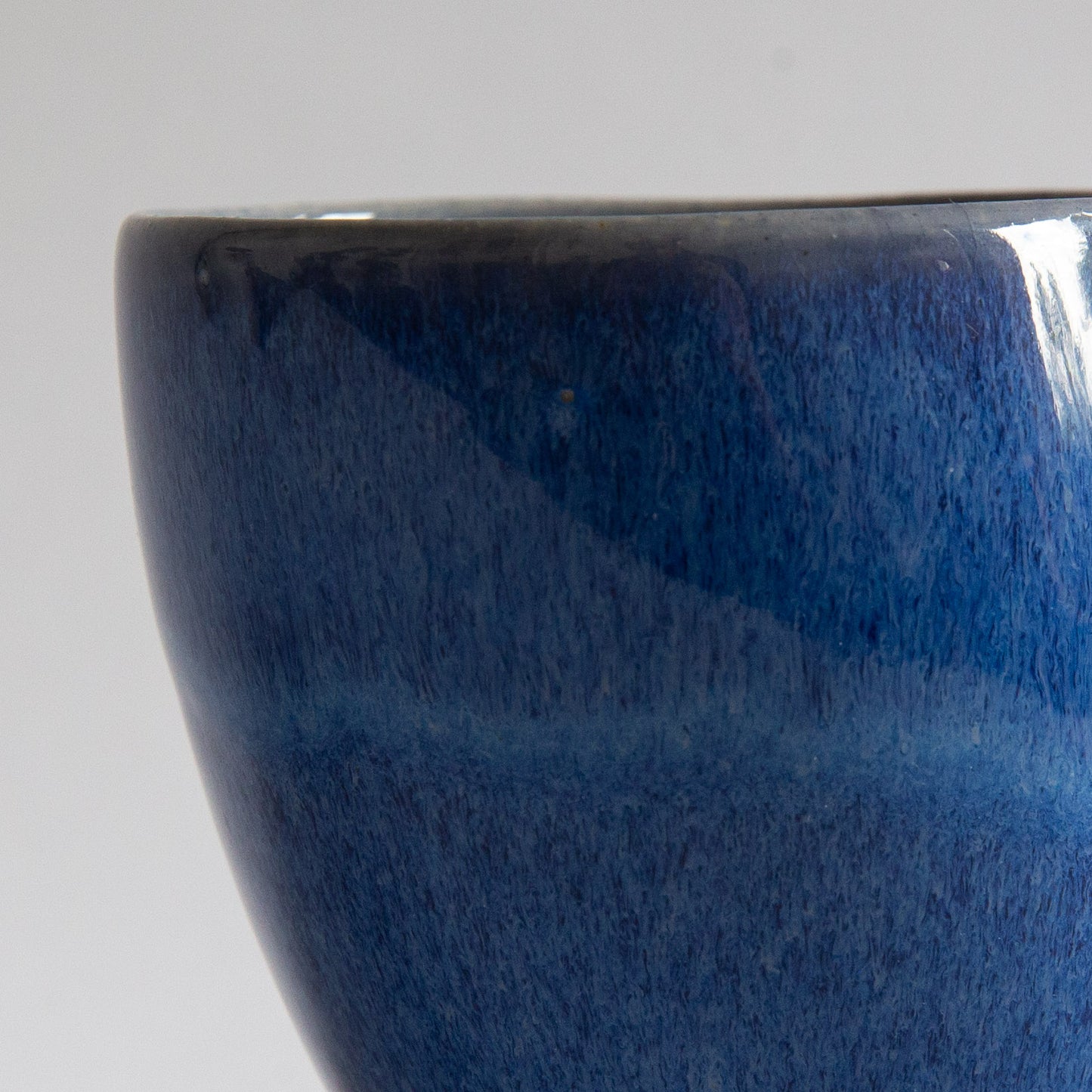 'Tango' Stoneware Mug in Cobalt, Jaroslav Hrustalenko, England. 2000s.
