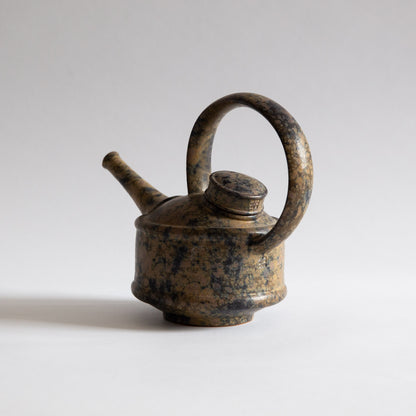 Stoneware Teapot, Ian Rylatt, England. Circa 1990s.
