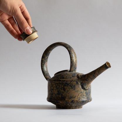 Stoneware Teapot, Ian Rylatt, England. Circa 1990s.