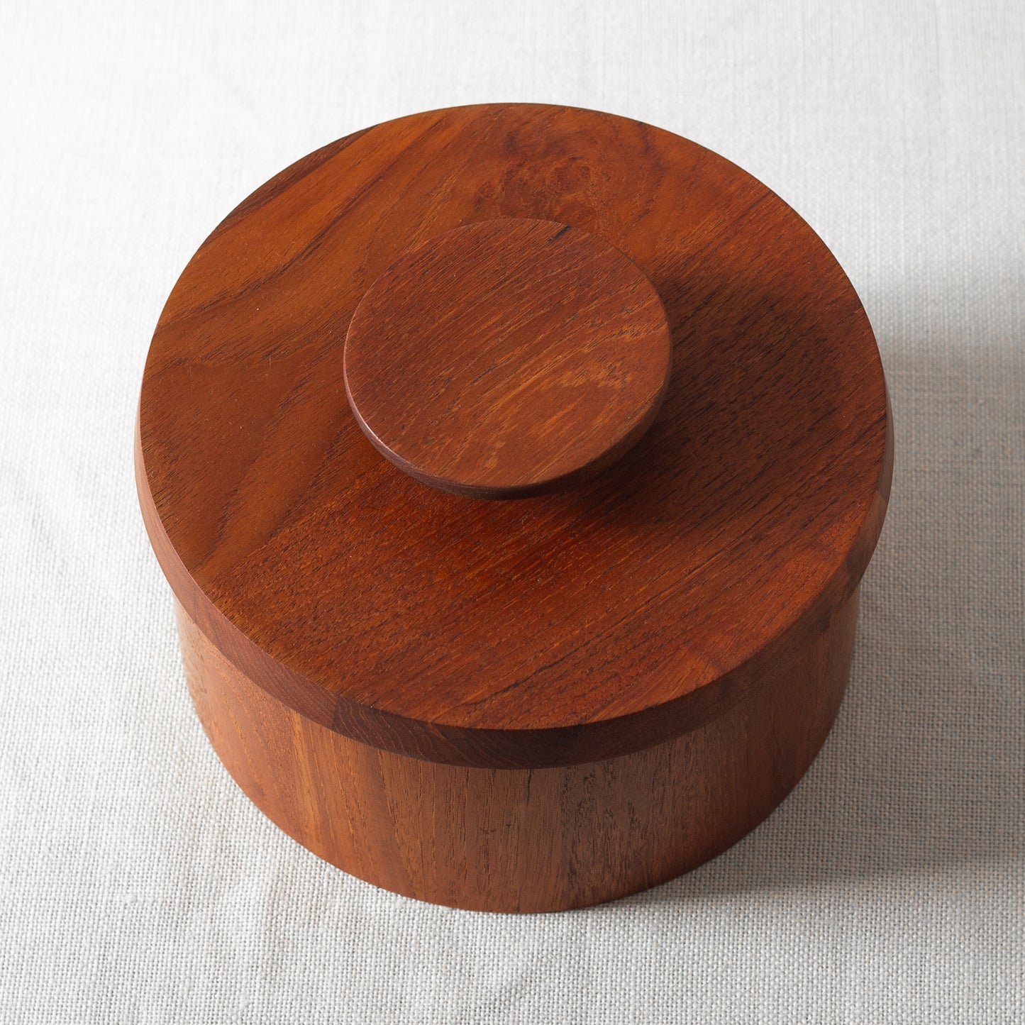 Teak ice bucket, Jens Quistgaard, Dansk Designs, Denmark. 1950s.
