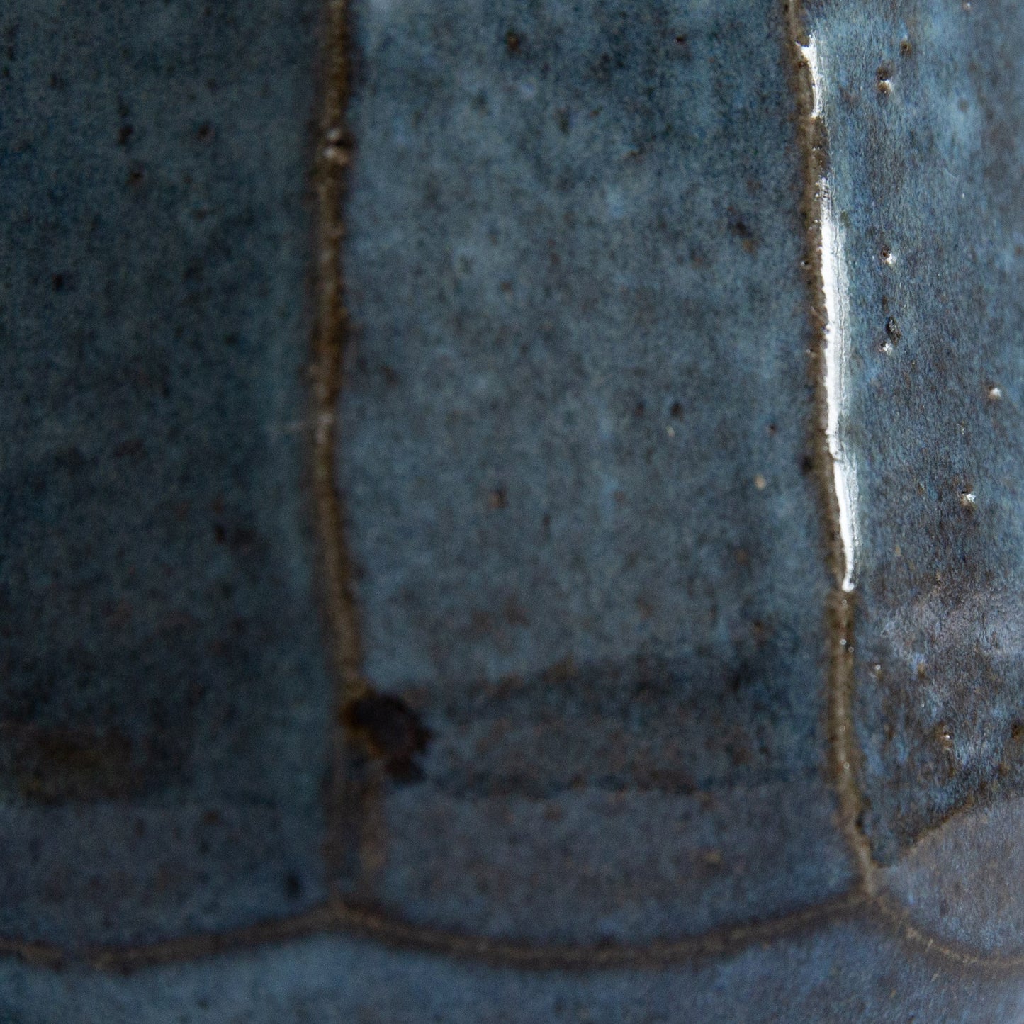 Unique Stoneware Vase, Mike Dodd, England. Late 20th century.