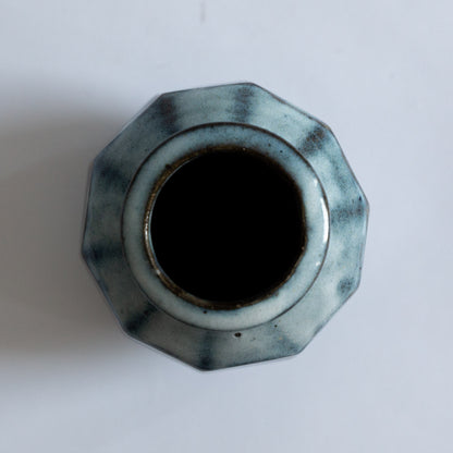 Unique Stoneware Vase, Mike Dodd, England. Late 20th century.